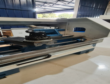 Foto: TORNO CNC - ROMI - CENTUR 40A - 680 x 3000 MM - NOVO