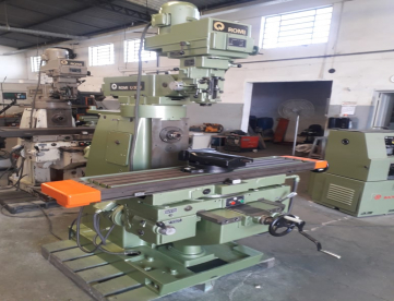 Foto: FRESADORA COMBINADA ROMI U30-F COMPLETA