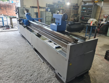 Foto: TORNO MECÂNICO ROMI S30B 660X3000MM
