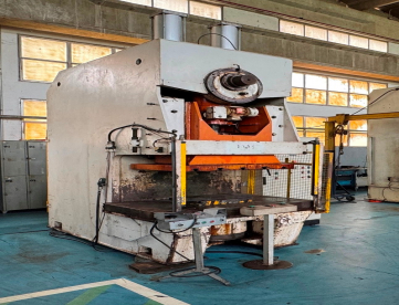 Foto: PRENSA EXCENTRICA - FREIO FRICÇÃO - ARRASATE - 200 TONS - MODELO PR 200
