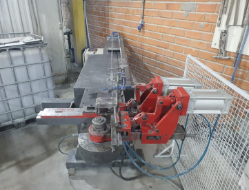 Foto: CURVADORA DE TUBOS HIDRAÚLICA COM CLP - TECNOMAQ - MODELO TMTP382D - ACOMPANHA 5 FERRAMENTAS ROLDANAS E MORDENTES - ANO 2022