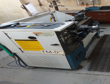 Foto: TORNO MECÂNICO ROMI TORMAX20 -MAQUINA MUITO CONSERVADA  1000 X 350 -ANO 2000