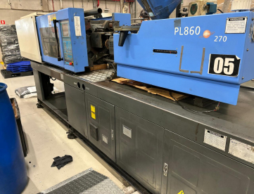 Foto: INJETORA DE PLÁSTICOS - HAITIAN - PLUTO 860 / 270 - ANO 86 TONELADAS -MÁQUINA MUITO CONSERVADA