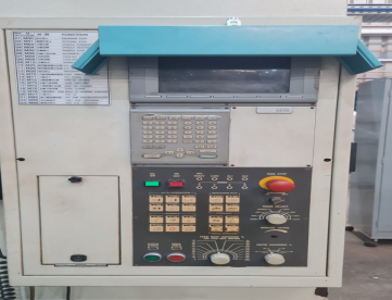 Foto: CENTRO DE USINAGEM VERTICAL - FEELER - FV760A - ANO 2008 - 760 x 420 x 510 MM