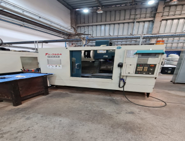 Foto: CENTRO DE USINAGEM VERTICAL - FEELER - FV760A - ANO 2008 - 760 x 420 x 510 MM