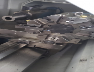 Foto: TORNO CNC - ROMI - CENTUR 30D - 1000 X 430 - COMANDO SIEMENS - ANO 2010