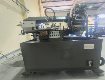 Foto: SERRA DE FITA HORIZONTAL METAL BAND SAW - MODELO S200MNC - 2024 - SEM USO