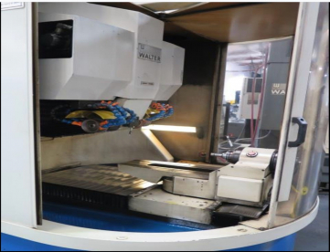 Foto: AFIADORA CNC - 5º EIXOS - WALTER HELITRONIC R - POWER GRINDER - COM SPINDLE DUPLO - COMANDO ANDRON -MAQUINA CHEGANDO NO BRASIL - ANO 2001