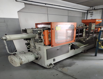 Foto: FRESADORA CNC HAAS -MODELO TM-1 760 X 350 X 405 -ANO 2003