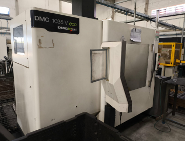 Foto: CENTRO DE USINAGEM VERTICAL - DMG MORI - 1035V - ANO 2008 - 1035 x 560 x 510 MM