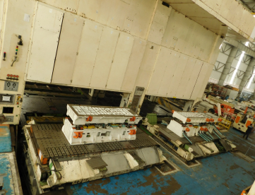 Foto: PRENSA MECANICA - HITACHI - 3000 TONS