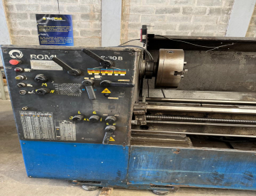 Foto: TORNO MECÂNICO - ROMI - S30B - 660 x 2000 MM - RETIFICADO