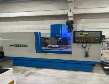 Foto: CENTRO DE USINAGEM VERTICAL - FEELER - FV600 SE - REFORMADO