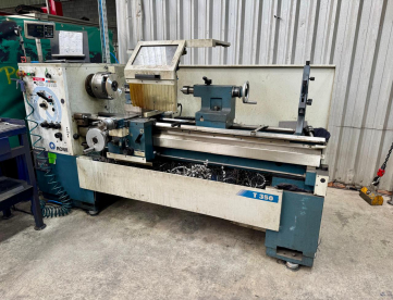Foto: TORNO MECÂNICO - ROMI - T350 - ANO 2020 - 520 x 1500 MM