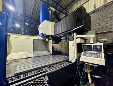 Foto: CENTRO DE USINAGEM - PORTAL CNC - STARVISION - FVM2216 - ANO 2018 - BT50 - 2200 x 1600 x 1000 MM