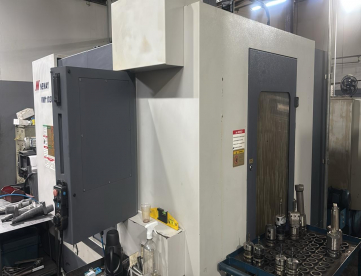 Foto: CENTRO DE USINAGEM VERTICAL NEWAY - VM1103H - 1000 X 500 X 560MM - ANO 2013
