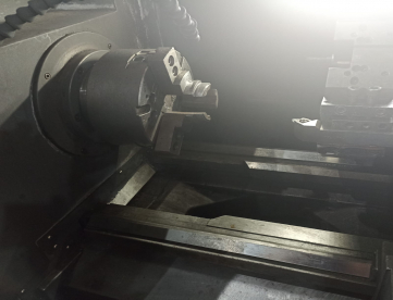 Foto: TORNO CNC - EURON - TF8L - ANO 2020