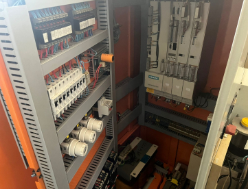 Foto: TORNO CNC - NARDINI - LOGIC175 - 350 X 490MM - TORRE ELÉTRICA - PLACA PNEUMÁTICA - COMANDO MCS RX2025