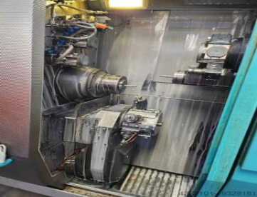 Foto: CENTRO DE TORNEAMENTO - INDEX - ABC 42 - ANO 2004 - COM DUAS TORRES COM FERRAMENTAS ACIONADAS