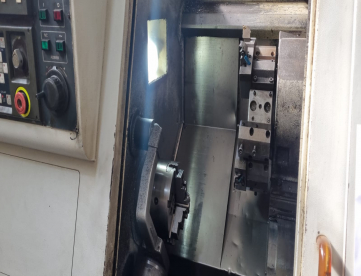 Foto: CENTRO DE TORNEAMENTO - ROMI - GALAXY 20 - ANO 2000