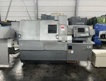 Foto: TORNO CNC DE CABEÇOTE MÓVEL - CITIZEN - L32 - ANO 2006 - COM ALIMENTADOR DE BARRAS