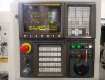 Foto: CENTRO DE TORNEAMENTO - ROMI - G240 - 240MM x 400MM - ANO 2004 - NÃO TEM CONTRA PONTO