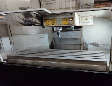 Foto: CENTRO DE USINAGEM VERTICAL - ROMI - D1250 - ANO 2010 - 1270 x 610 x 640 MM - COMANDO FANUC