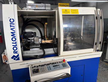 Foto: RETIFICA CILINDRICA ROLLOMATIC DE ALTA PRODUÇAO DE BLANKS DE METAL DURO - MODELO CNC  NP4 -MÁQUINA EM SP - ANO 2009