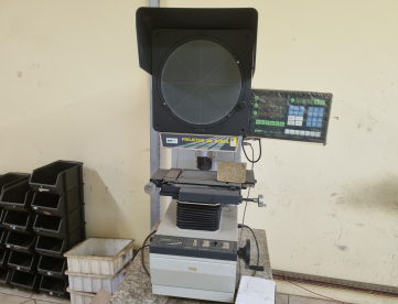 Foto: PROJETOR DE PERFIL - PANTEC - CPJ-3015J