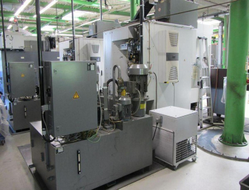 Foto: CENTRO DE USINAGEM 5 EIXOS SIMULTÂNEO - HERMLE - C30U (SUISSO) - 650 X600 X500 - ANO 2004