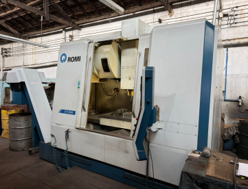 Foto: CENTRO DE USINAGEM VERTICAL - ROMI - D1000 - ANO 2018 - 1020 x 610 x 640MM - 15.000 RPM - RENISHAW - REFRIGERAÇÃO INTERNA 20 BAR