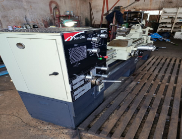 Foto: TORNO MECÂNICO NARDINI ND325 - 650MM X 2200MM