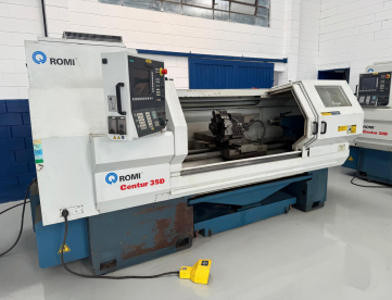 TORNO CNC- ROMI - CENTUR 35D - ANO 2011 - 520 x 1500mm - SEMINOVO - PLACA HIDRÁULICA