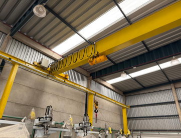 Foto: PONTE ROLANTE - 18 METROS DE VÃO - 5 METROS DE ALTURA DE IÇAMENTO - TALHA PARA 3 TONELADAS