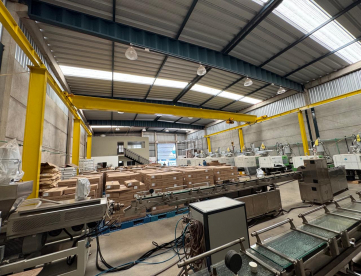 Foto: PONTE ROLANTE - 18 METROS DE VÃO - 5 METROS DE ALTURA DE IÇAMENTO - TALHA PARA 3 TONELADAS