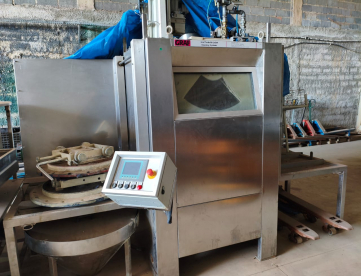 Foto: MÁQUINA DE GRANALHA ÚMIDA - GRAFT TECHNIK GMBH - 1,25M STANDARD AUTOMATIC PLUS - ANO 2011