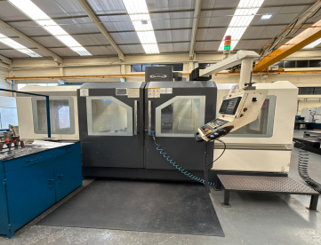 CENTRO DE USINGAEM VERTICAL - HARTFORD - LG 1370 - ANO 2014 - 1300 x 700 x 650 MM