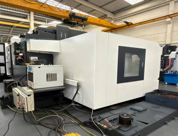 Foto: CENTRO DE USINGAEM VERTICAL - HARTFORD - LG 1370 - ANO 2014 - 1300 x 700 x 650 MM