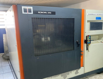 Foto: ELETROEROSÃO A FIO - CHARMILLES - ROBOFIL 290 - ANO 1998