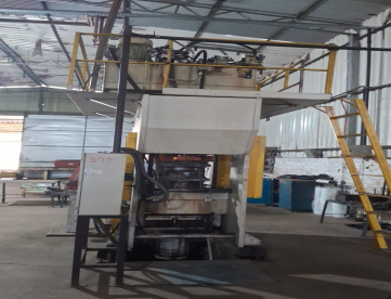 Foto: PRENSA HIDRÁULICA - CALENDE - ANO 2016 - 270 TONELADAS - MESA 800 X 800 - COM NR12