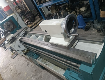 Foto: TORNO MECÂNICO - MARCA TARNOW 530 X 2000MM