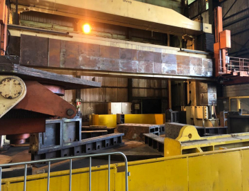 Foto: TORNO CNC VERTICAL - BLANSKO - PLACA 7000MM - ALTURA 4270MM - ENTRE COLUNAS 11000MM - FERRAMENTAS ACIONADAS