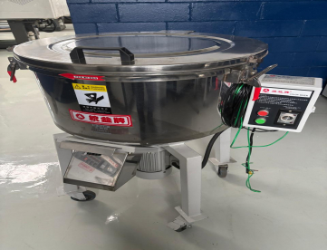 MISTURADOR - TONGY PARA MISTURA DE PÓ MOÍDO E GRANULADO.- MODELO TMV - 50 LITROS