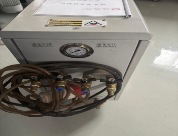 Foto: AQUECEDOR DE MOLDES À AGUA - MOLD TEMPETURE - ANO 2019