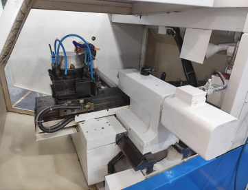 Foto: TORNO CNC - ROMI - ECN 40II - 500 x 1000 MM - PLACA E PONTO HIDRÁULICOS