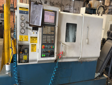 CENTRO DE TORNEAMENTO - ROMI - GL280 - ANO 2010 - 280 x 540 MM