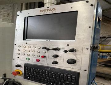 Foto: CENTRO DE USINAGEM VERTICAL - DYNA - DM4322 - 1050 x 510 x 620 MM