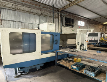 Foto: CENTRO DE USINAGEM VERTICAL - DYNA - DM4322 - 1050 x 510 x 620 MM