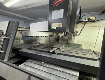 Foto: CENTRO DE USINAGEM VERTICAL - FEELER - FV 1000 -  1000 x 500 x 500 - ANO 2007