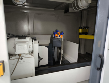 Foto: RETIFICA CILÍNDRICA CNC ZEMA NUMERIKA G800 - 2 EIXOS